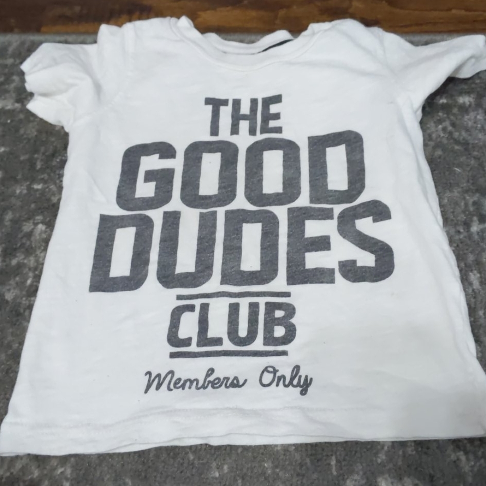 T-shirt